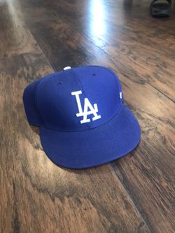 LA hat