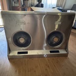 Zephyr  Kitchen Range Hood