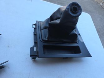 2006 Mazda 3 Manual Transmission Shifter Boot & Console Trim