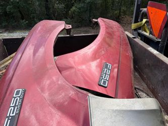 Ford F-250 Super Duty Fenders Red Pair 99-2007