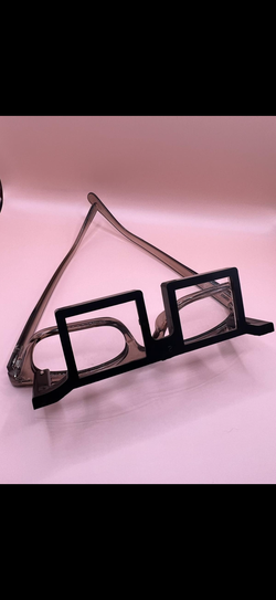 Lash Glasses