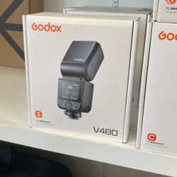 Godox V480 On Camera Flash 