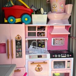 kitchen playset (any offers) 