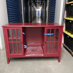 Red Entertainment Center