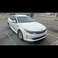 2017 kia optima LX sedan 4D