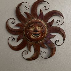 Rustic Sun Smiling Home/Yard Decor EUC 