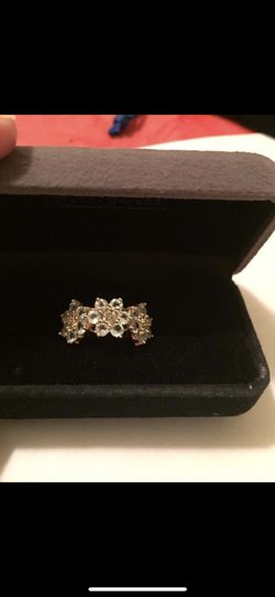 1.8 ctw genuine aquamarine and diamond accent flower ring in sterling silver- size 7 —- For pick up only