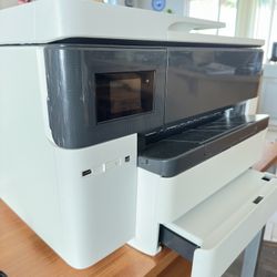 Awesome Color Laser HP Office Jet Pro 7740