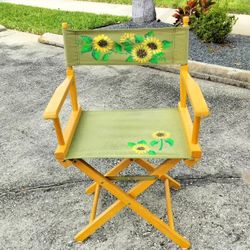 Vintage BOHO Wooden Frame Folding Director's  Chair with Green Sun Flower Canvas Fabric