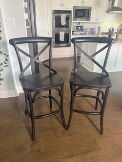 Set of 2 Black X-Back Stools