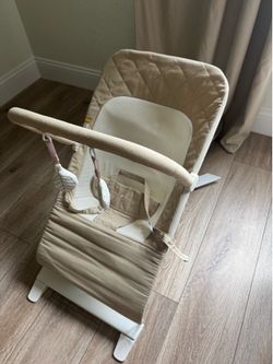 Baby Delight Alpine Organic Deluxe Portable Baby Bouncer with Toy Bar