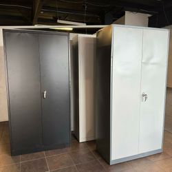 🔥Special discount🔥72-inch tall, Metal storage cabinets for $70 each (have scratches or dents). with adjustable shelves and locking doors. Selling fa