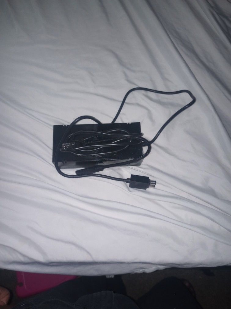 New AC ADAPTER for Xbox One 