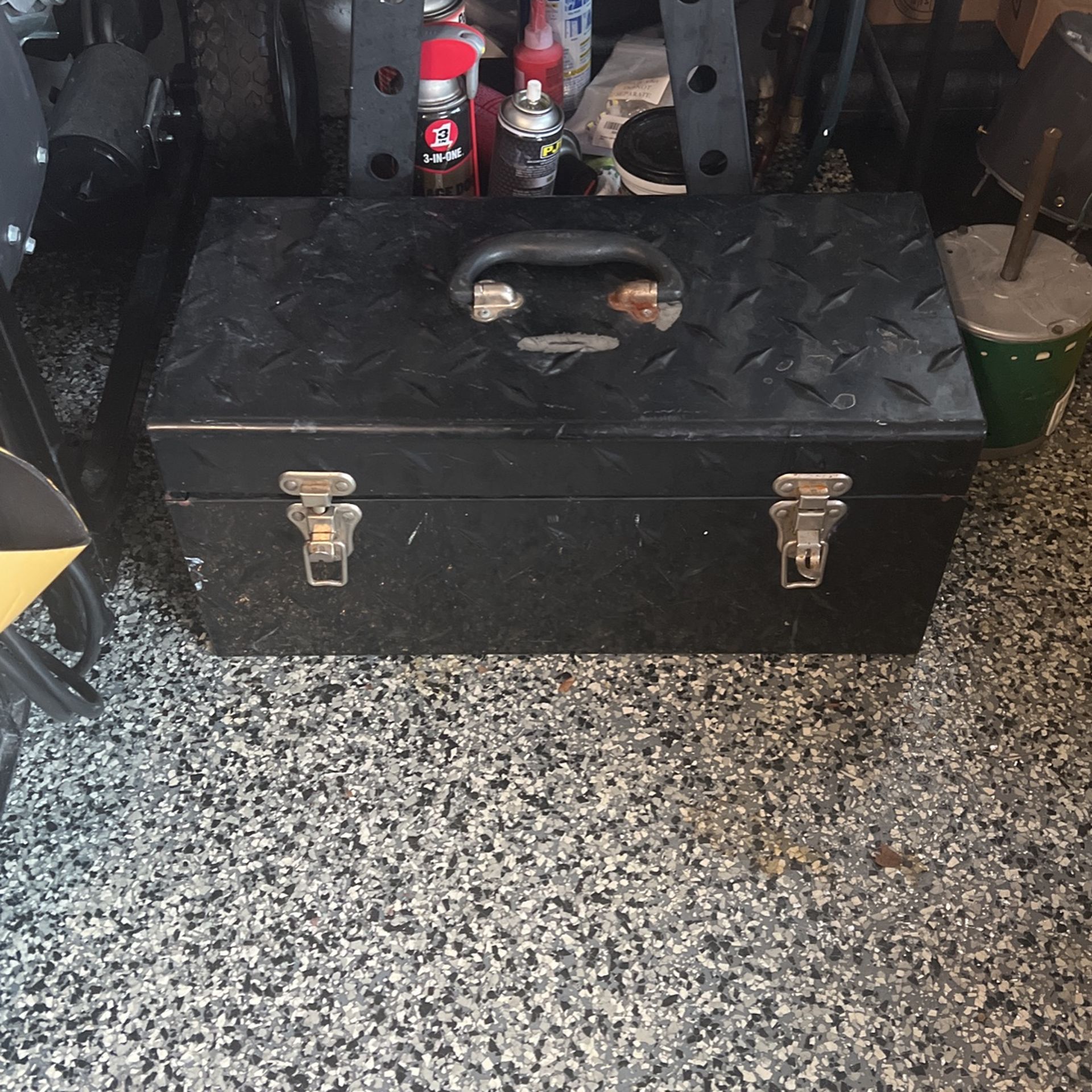 Husky Tool Box(metal)