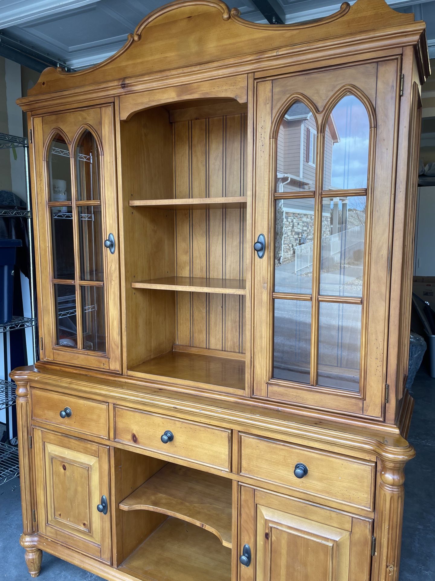 solid wood display cabinet with bookshelves and storage (hutch)