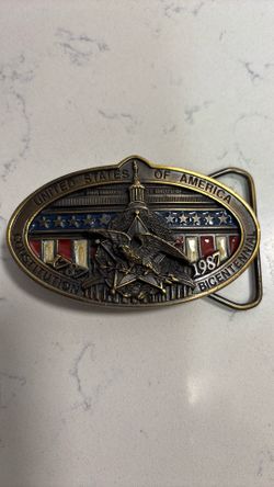 United States, Bicentennial belt buckle.
