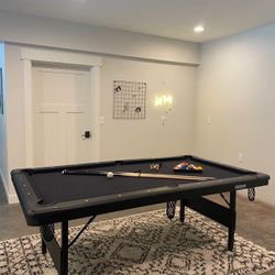 Portable 7ft Pool Table 