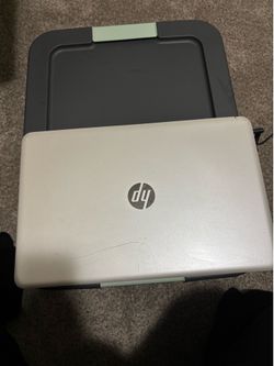 HP Pavilion Touchscreen Laptop