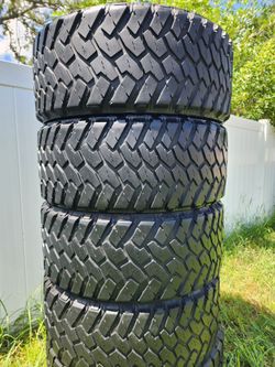 325/50/22 Nitto trailer mt tires