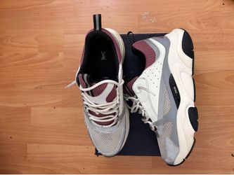 Dior b22 size 10