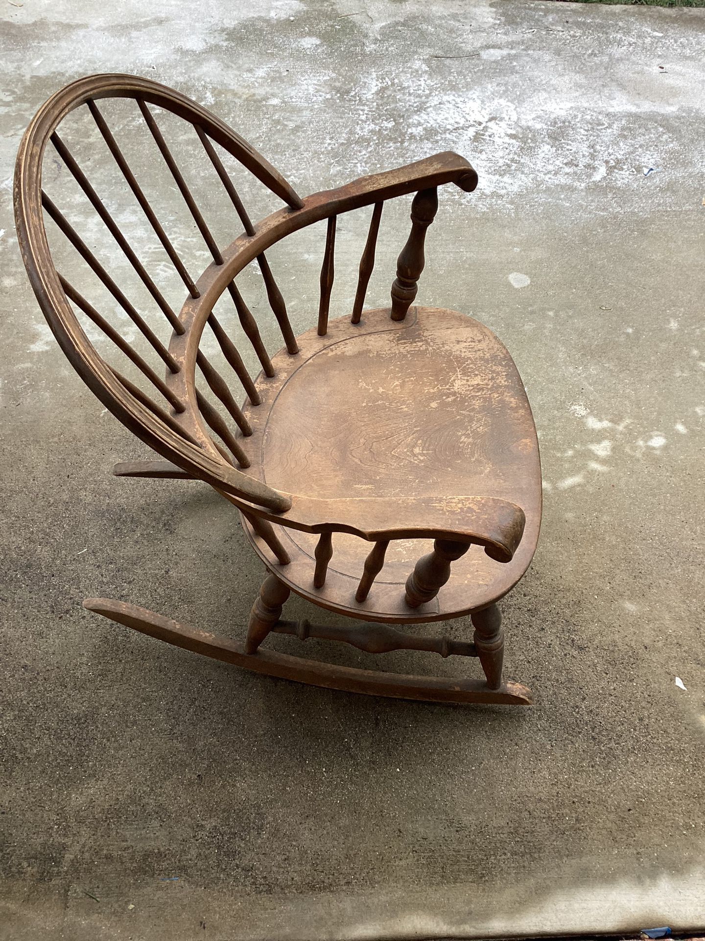 Antique Granny Rocking Chair 