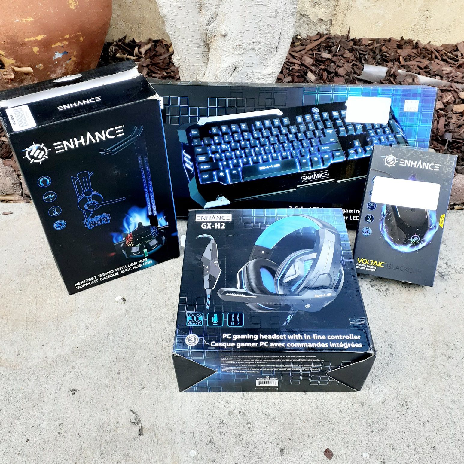 Gaming PC Computer Bundle Set - Keyboard, Headset, Mouse, & Headset Stand/ Hub