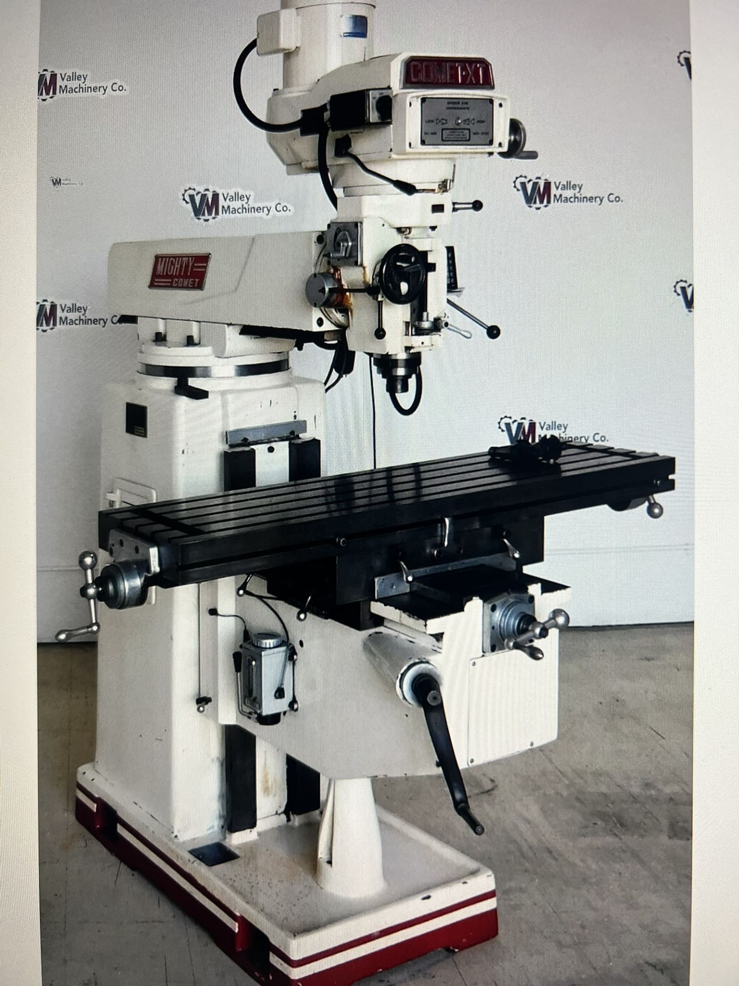 MIGHTY COMET XT Variable Speed MANUAL MILL 13”x54” Table W/ DRO