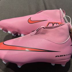 Nike Youth Soccer Cleat