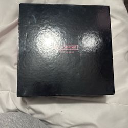 BLACKPINK the album