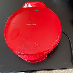 Kitchen Living, Red Quesadilla Maker