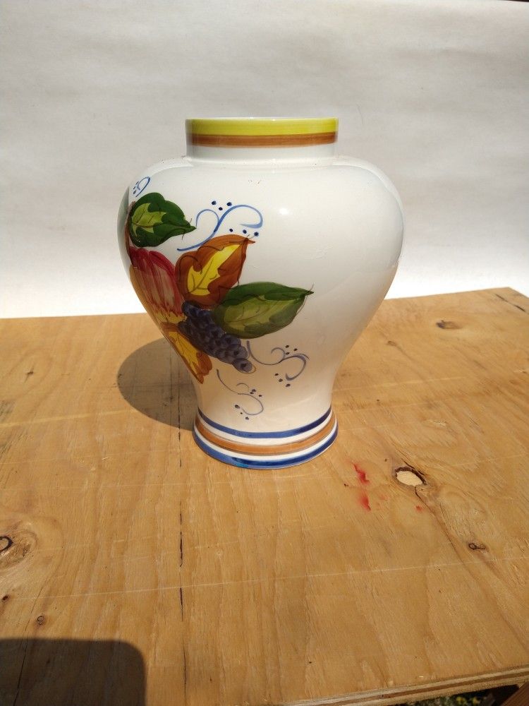 Obviously A Heart Shaped Porcelain With Beautiful Colorful Inlays.