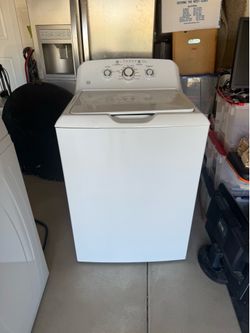 GE 2024 washer barely used