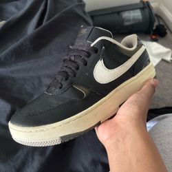 Black Nike shoes