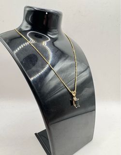 14K Yellow Gold Pendant Necklace Green Gemstone Diamond Accent Box Chain