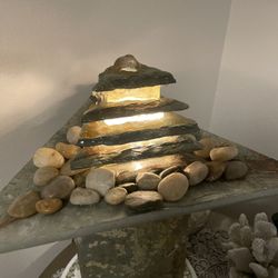 Nice Layered Slate Pyramid Outdoor Water Fountain