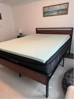 Queen Bed