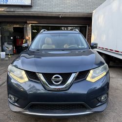 2014 Nissan Rogue 
