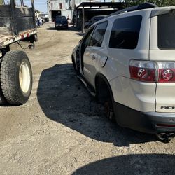 GMC Acadia Parts 