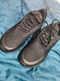 Nike Air Max  270 black size 11