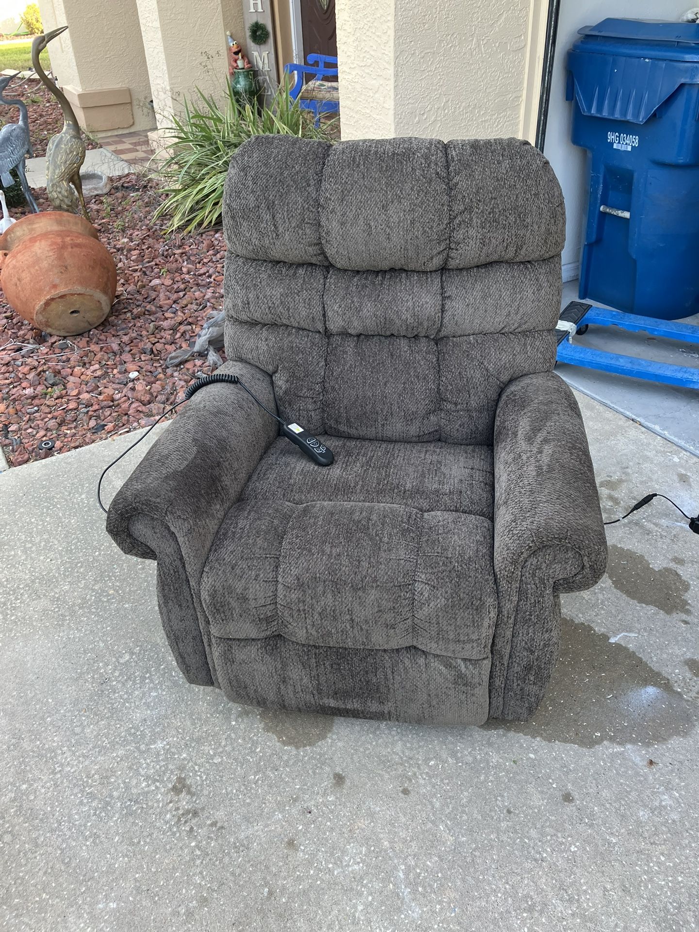 Lift Chair/Recliner