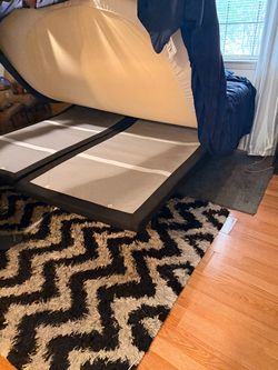 Adjustable bed frame