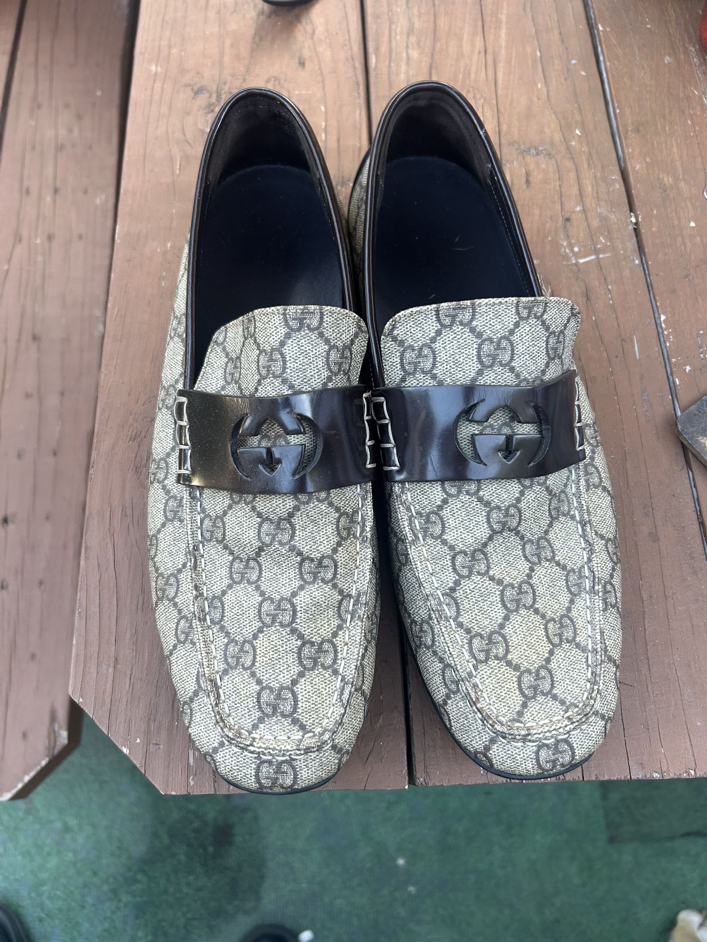 Gucci dress shoes 