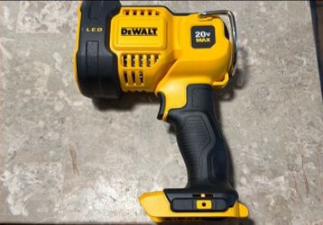 Dewault spot light tool