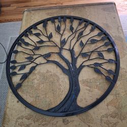 26 Inch Metal Hanging Wall Decor 