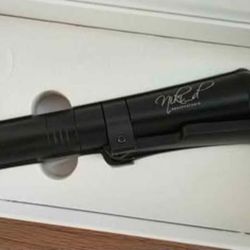 Hyaluronic pen with 26 ampolues and white pen for lip filler and face fillers