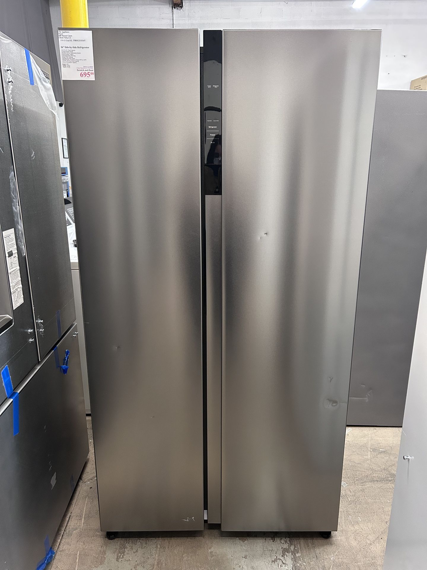 New Frigidaire 21.4 Cu Ft Side By Side Refrigerator