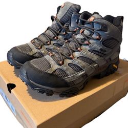Merrell Hiking Boots Brand New In box 