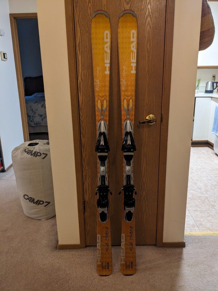 Head Wild Thang 156 cm Downhill Skis for Sale in Seattle, WA OfferUp
