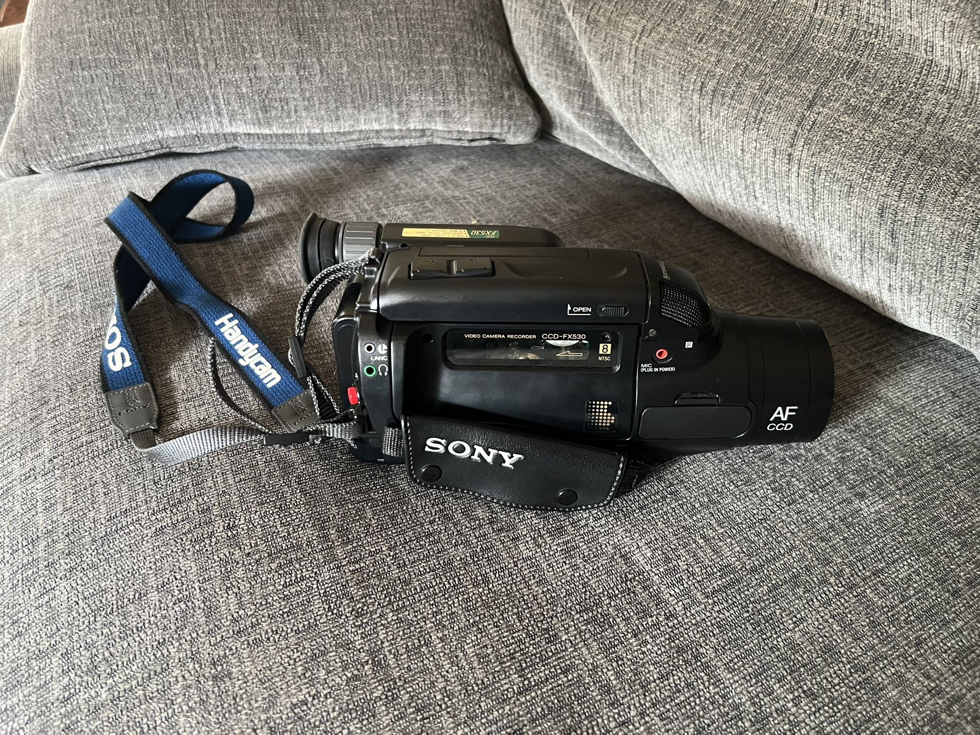 Sony video 8 Handycam ($200 OBO)