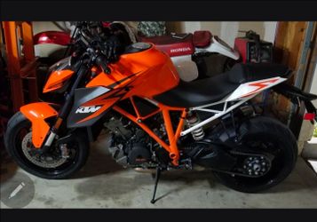 2015 Superduke 1290r
